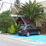 Hotelf1 Ξενοδοχείο *