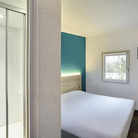 Hotel Hotelf1 *