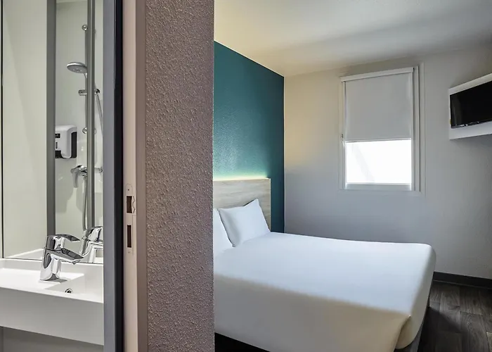 Hotelf1 Hotel