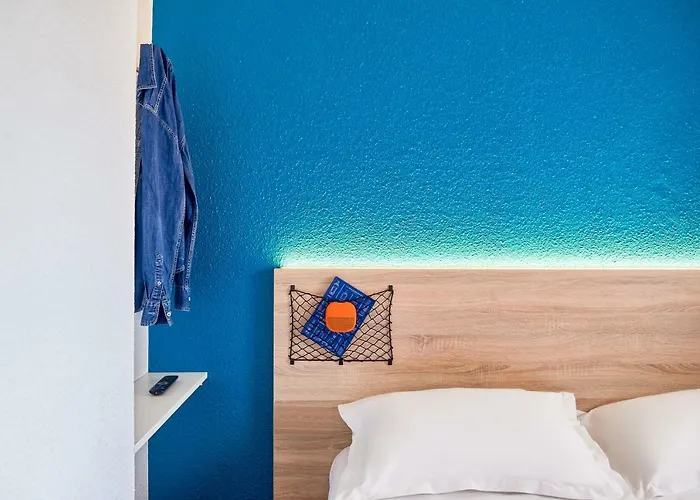 Otel Hotelf1 Bayonne